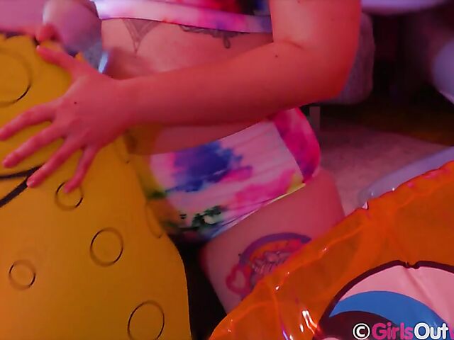 Purple-haired Zoe Faye's inflatable toys and glass dildo