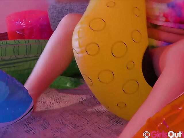 Purple-haired Zoe Faye's inflatable toys and glass dildo