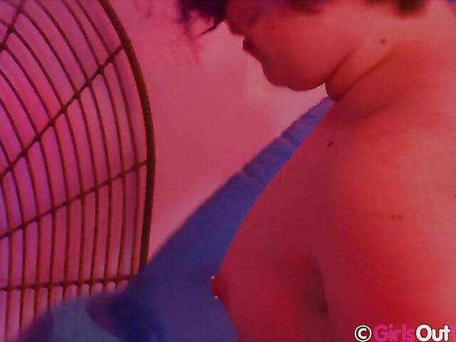 Purple-haired Zoe Faye's inflatable toys and glass dildo