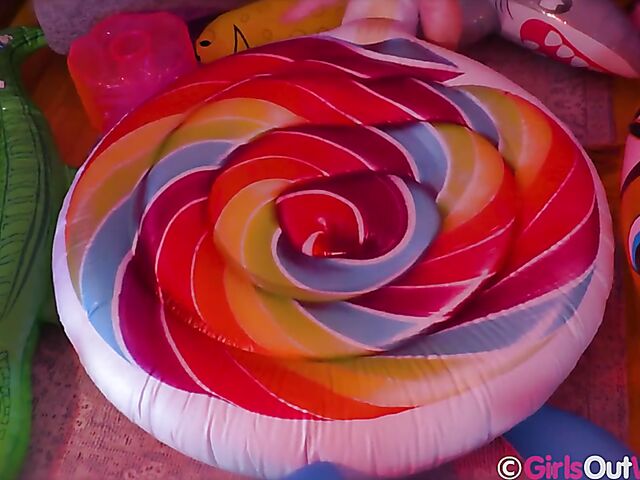 Purple-haired Zoe Faye's inflatable toys and glass dildo