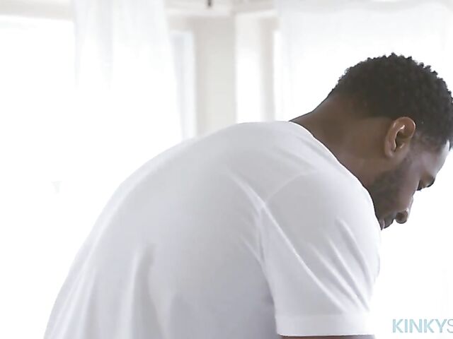 Interracial massage for tattooed alt girl Vanessa Vega