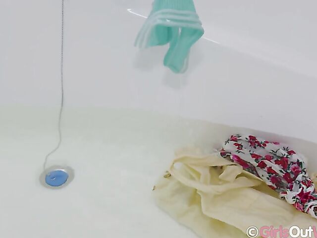 Amanda Clarke - Pigtailed teen bathroom masturbation