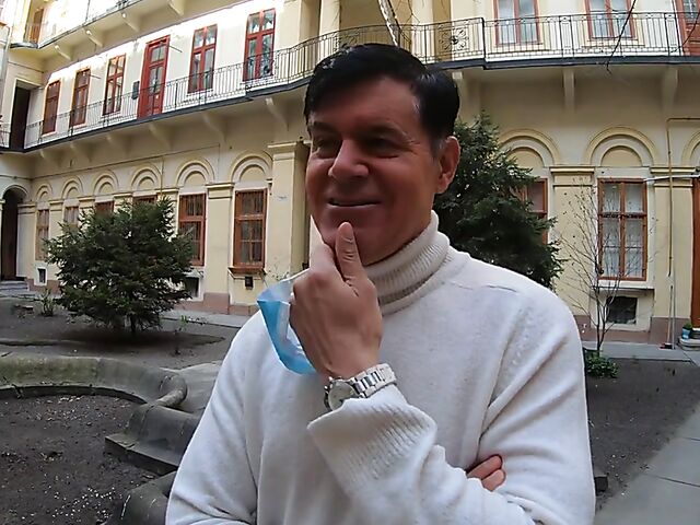 Porno Dan meets petite Kate Quinn for tight pussy fuck