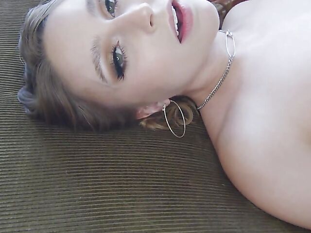 Sexy mouth fuck and sloppy blowjob with cute Laney Grey