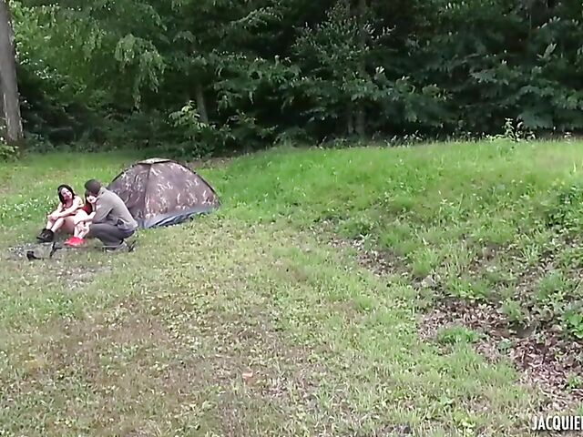 Dirty camper Estelle eats Luna Wild's pussy and does anal outdoor