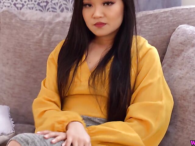 Louisa Lu - Asian stockings and high heels solo to help you jerk off