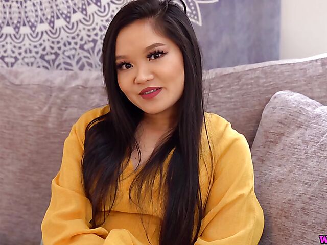 Louisa Lu - Asian stockings and high heels solo to help you jerk off