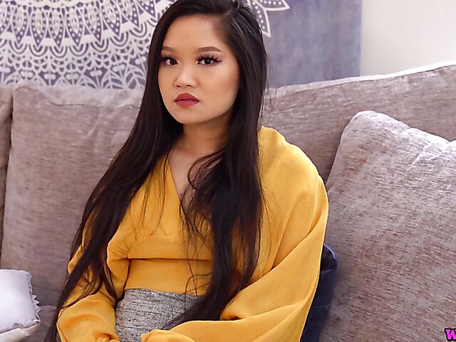 Louisa Lu - Asian stockings and high heels solo to help you jerk off