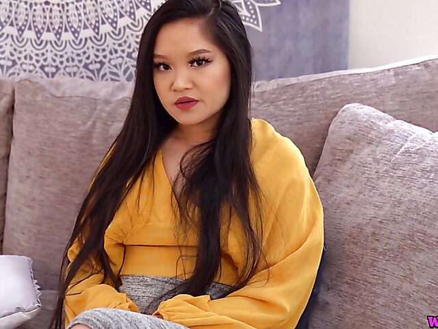 Louisa Lu - Asian stockings and high heels solo to help you jerk off