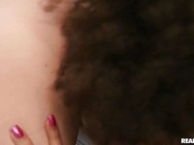 Nina Diaz & Gia Oh My - Curious girls lesbian scissoring and pussy licking