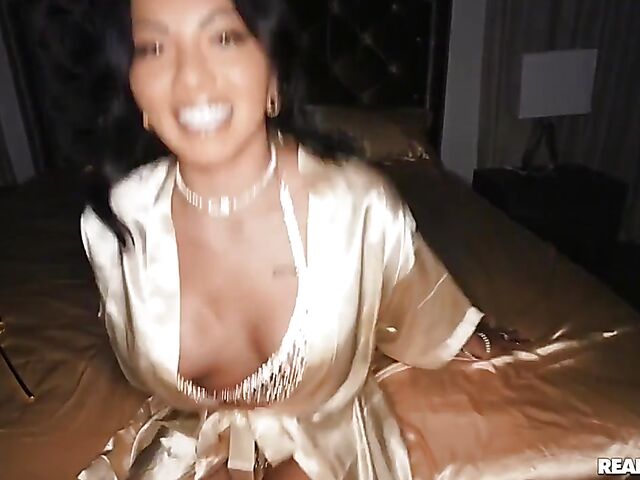 Exotic hot babe Morgan Lee is crazy about Interracial sex