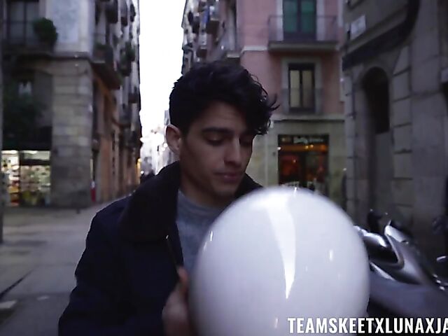 Luna and James POV sex tape from Barcelona