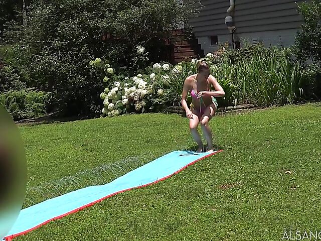 Amber Moore's outdoor solo pussy play in her bikini BTS