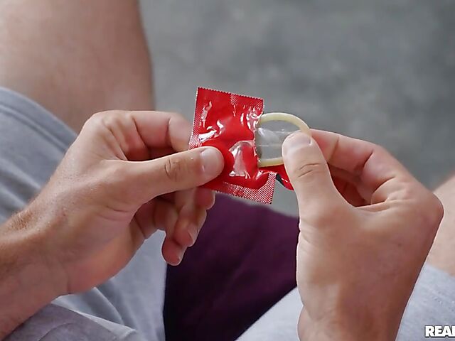 Ultra hot latina Amirah Styles loves it without a condom