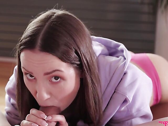 Dirty laundry and panty fuck with Kate Quinn