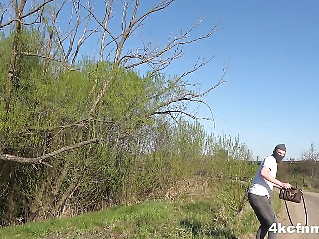 Devil Red - CFNM MILF and young mugger handjob and blowjob outdoors