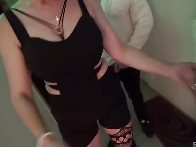 Bisexual orgy with insatiable guys who love it both ways