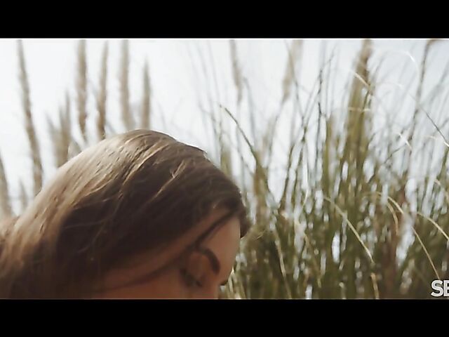 Erotic sex on the patio with sensual Jayla De Angelis