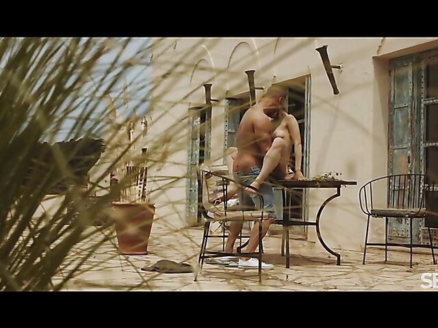 Erotic sex on the patio with sensual Jayla De Angelis