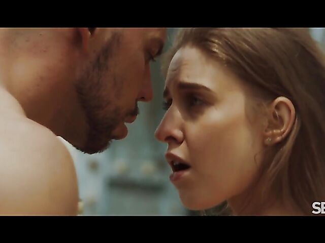 Erotic sex on the patio with sensual Jayla De Angelis