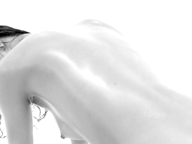 Black and white oiled solo with nude erotic model Sashenka
