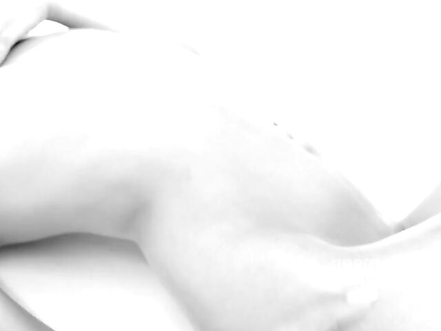 Black and white oiled solo with nude erotic model Sashenka