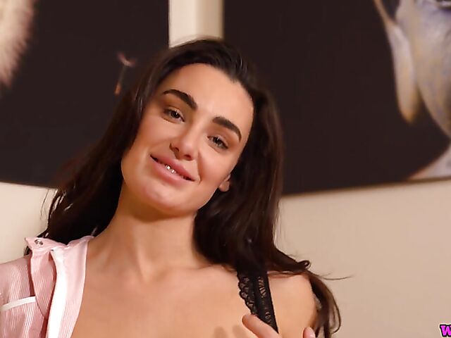 Laura - British nurse solo dirty talk and JOI encouragement