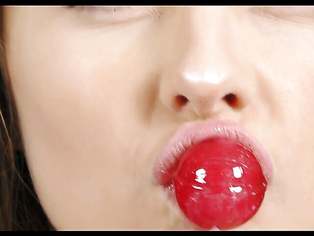 Cute little princess with small tits Baby Kxtten loves her lollipop and rainbow dildo