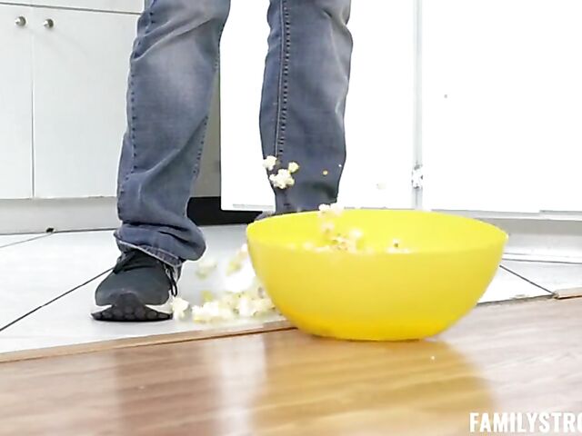 From secret fuck to MMF threesome with Kira Perez