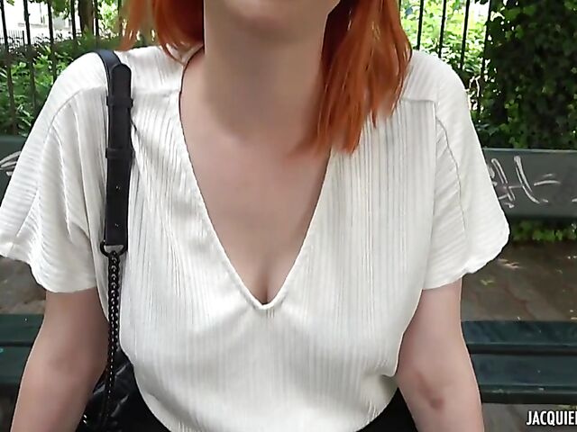 Rhia, 32 - French MILF redhead DP in black stockings