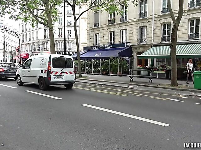 Rhia, 32 - French MILF redhead DP in black stockings