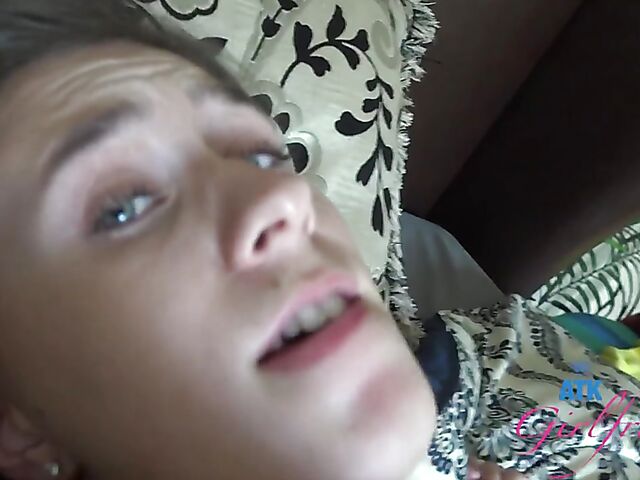 New POV girlfriend Kourtney Rae gets creampied