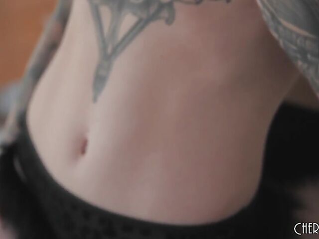 Tattooed anal alt girl Lydia Black gets butt fucked