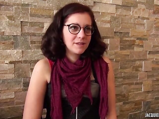 French MILF with glasses Flora does double vaginal