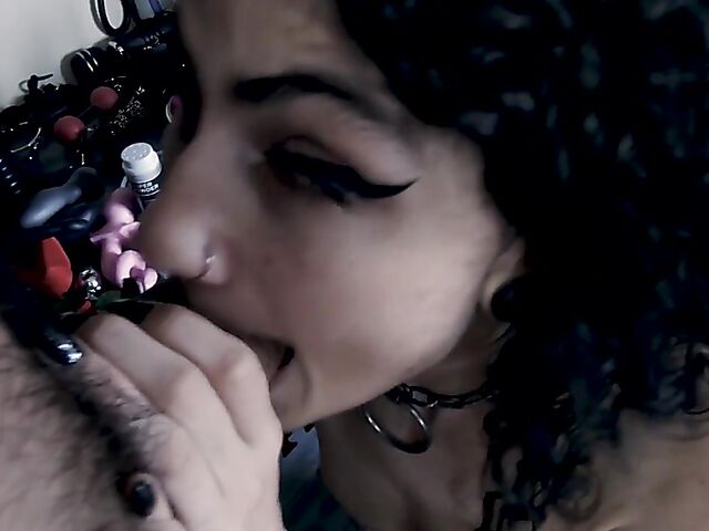 Gothic anal girl Lydia Black takes it in POV