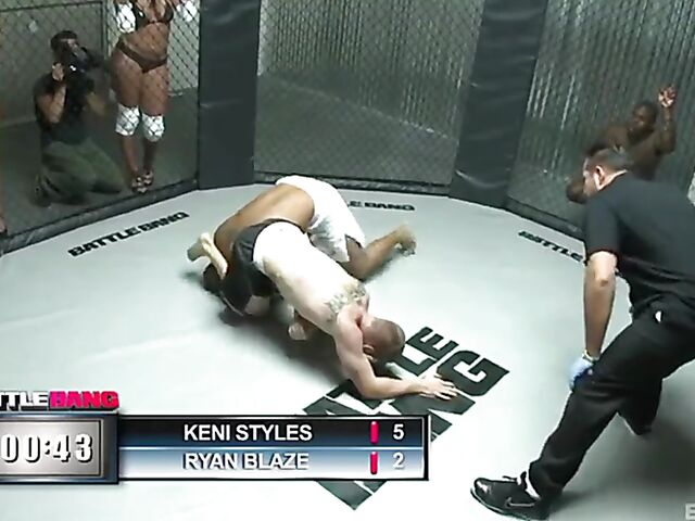 Battle Bang - Winners fuck pornstars Lexi Belle, Isis Love, Kelly Divine and Stacy Adams