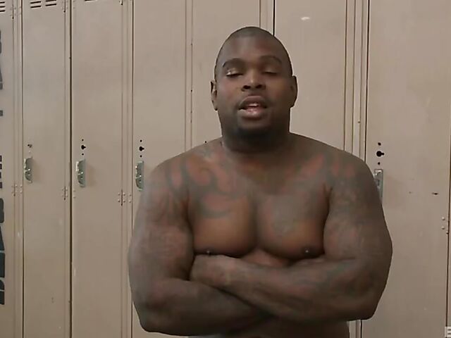 Battle Bang - Winners fuck pornstars Lexi Belle, Isis Love, Kelly Divine and Stacy Adams