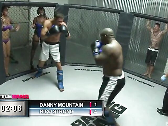 Battle Bang - Winners fuck pornstars Lexi Belle, Isis Love, Kelly Divine and Stacy Adams