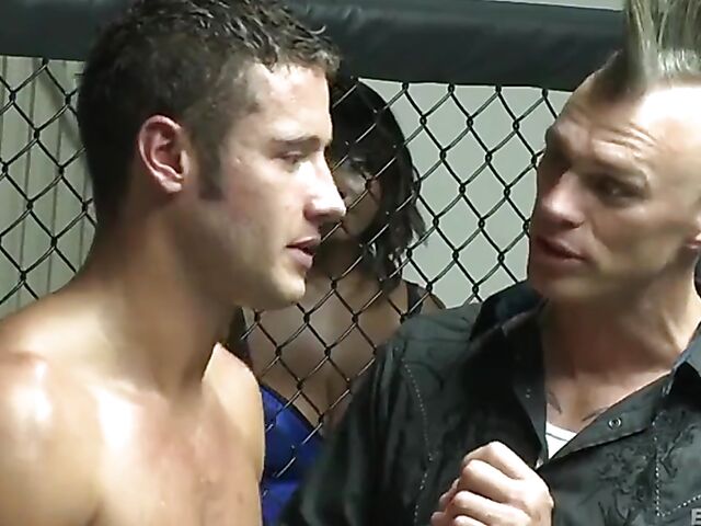 Battle Bang - Winners fuck pornstars Lexi Belle, Isis Love, Kelly Divine and Stacy Adams