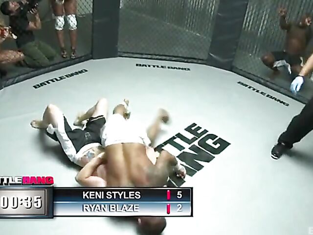 Battle Bang - Winners fuck pornstars Lexi Belle, Isis Love, Kelly Divine and Stacy Adams