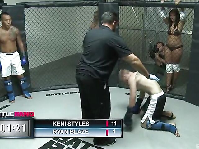 Battle Bang - Winners fuck pornstars Lexi Belle, Isis Love, Kelly Divine and Stacy Adams