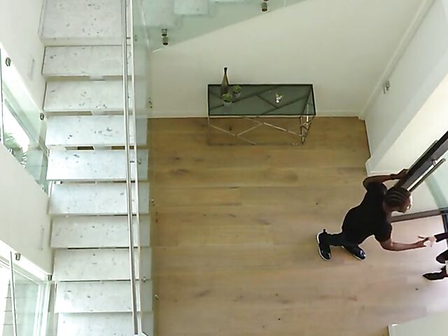 Linzee Ryder - Classy blonde MILF with big tits interracial sesh