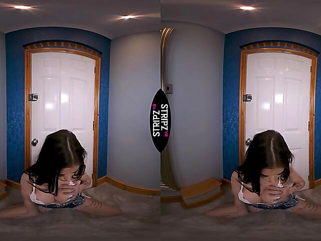 Sultry Stacey Carlaa's big fake tits in VR 3D