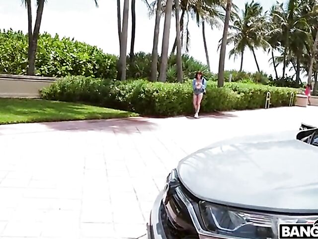 Easy Gracie Gates with big naturals gets talked into sex for money