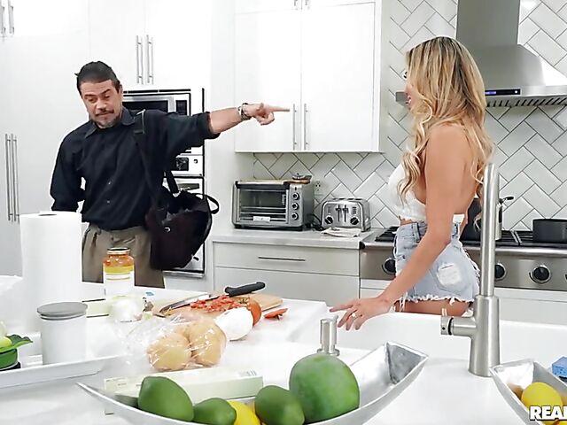 Sneaky kitchen fuck with cheating bombshell Caitlin Bell