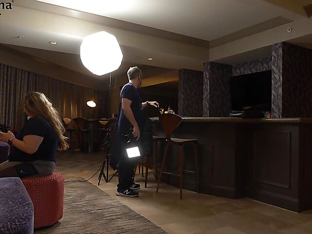 Behind porn shoot with natural pornstar Spencer Bradley