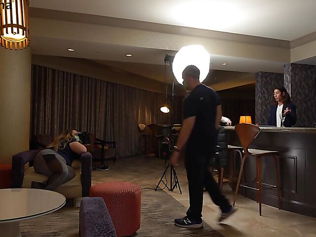 Behind porn shoot with natural pornstar Spencer Bradley