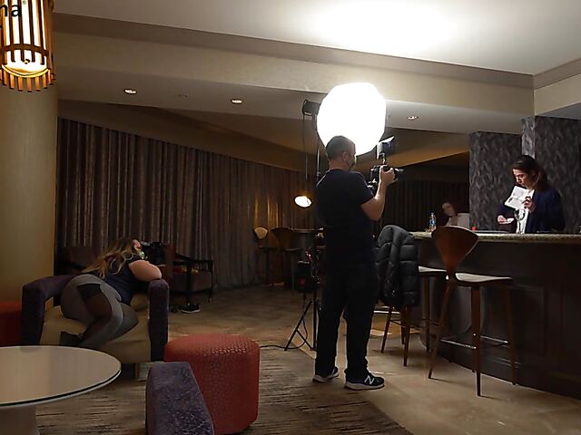 Behind porn shoot with natural pornstar Spencer Bradley