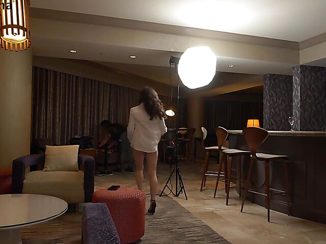 Behind porn shoot with natural pornstar Spencer Bradley