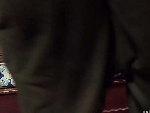 Lily Larimar - Flexible blonde teen solo pussy insertions